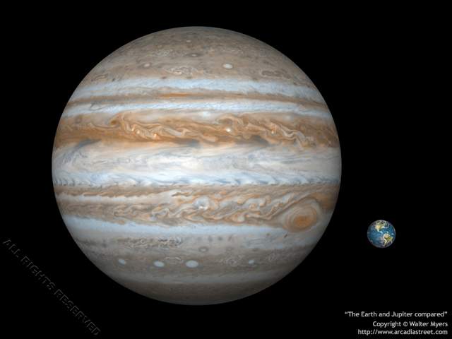 1-jupiter  earth compared 1024